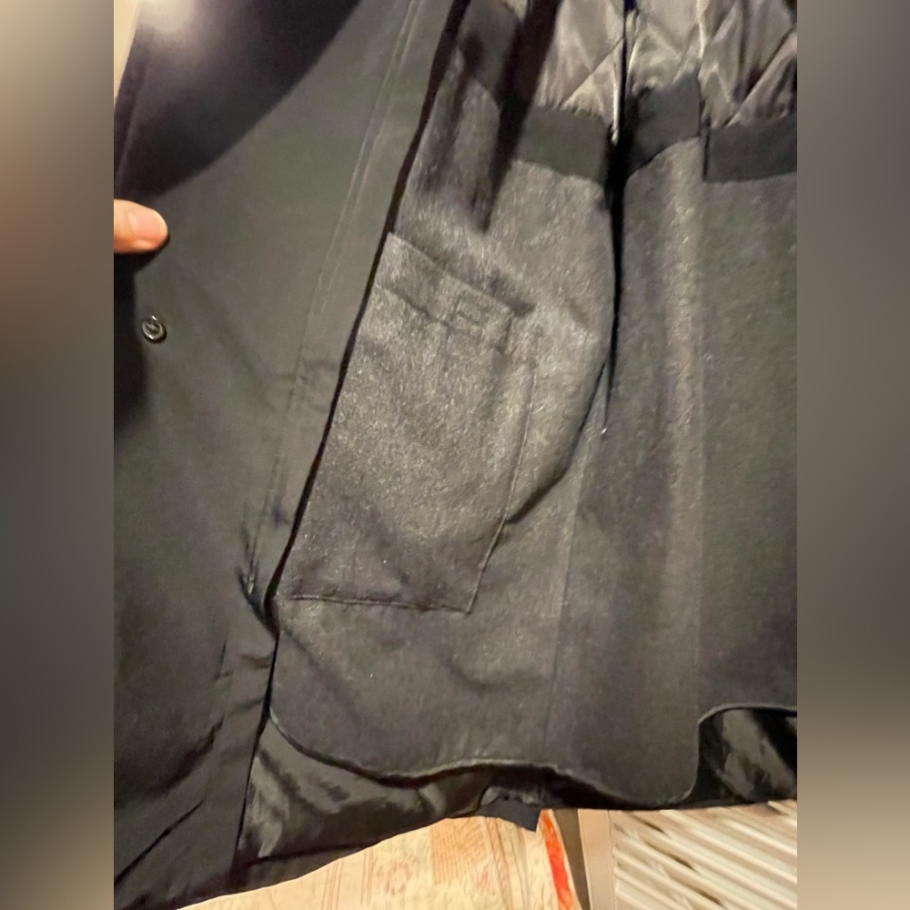 Beautiful Men’s Calvin Klein Raincoat - Picture 5 of 8